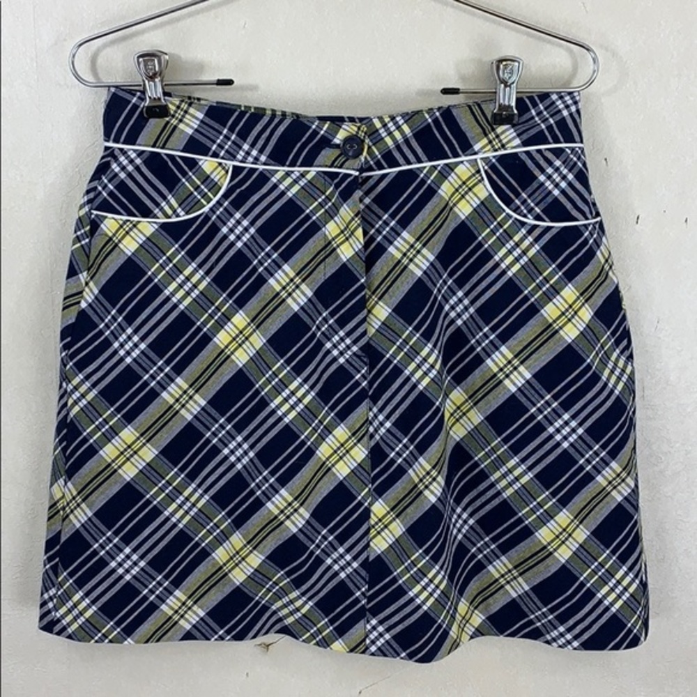 Emerald 18 Golf Skort ⛳️